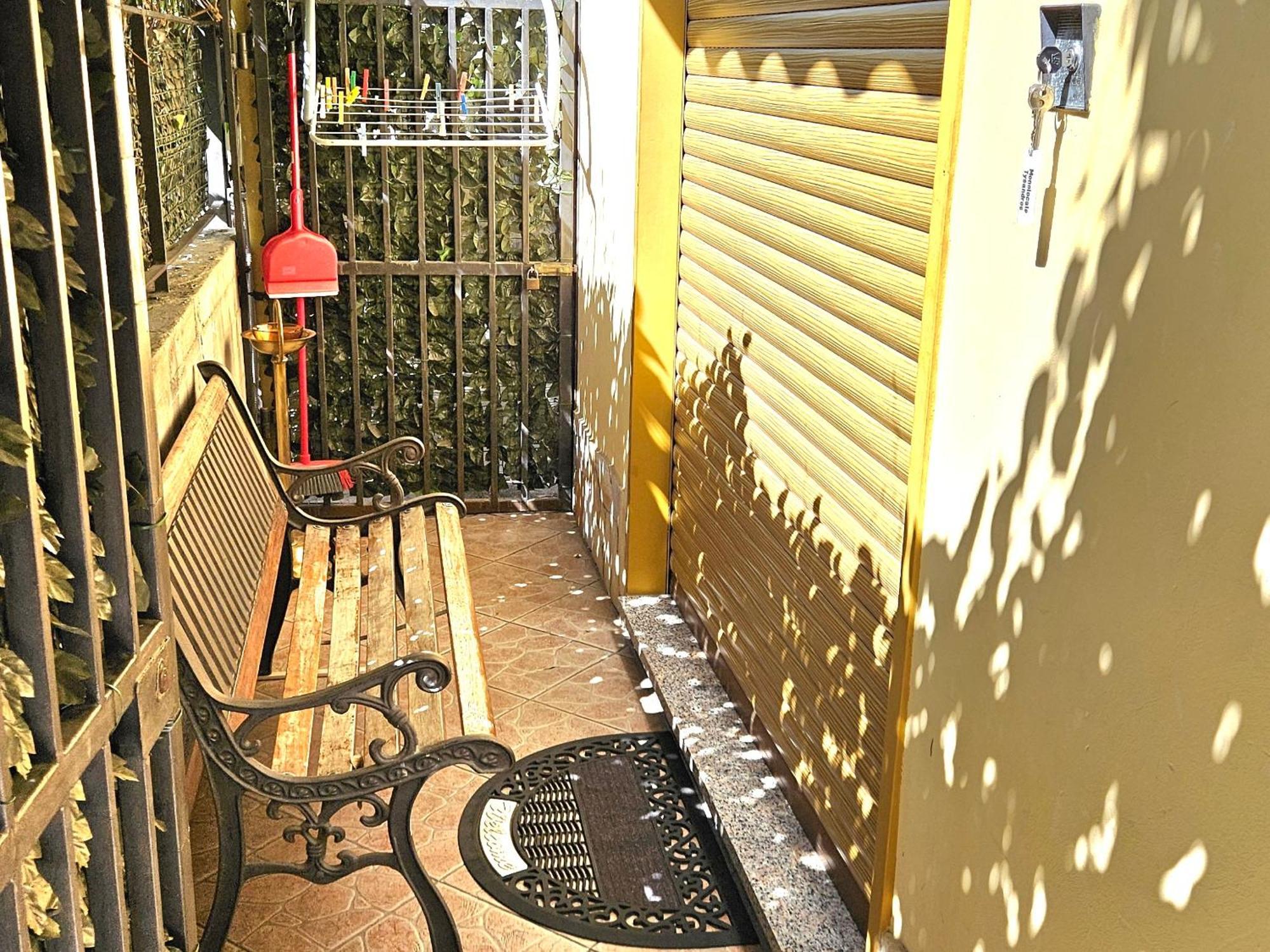 Tiziana Apartment Giardini Naxos Exterior photo
