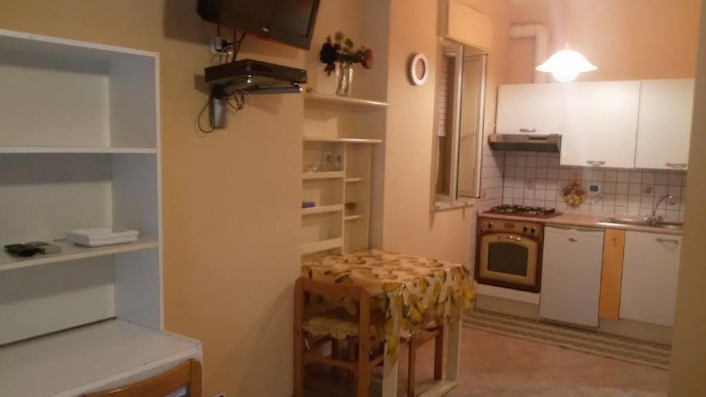 Tiziana Apartment Giardini Naxos Exterior photo